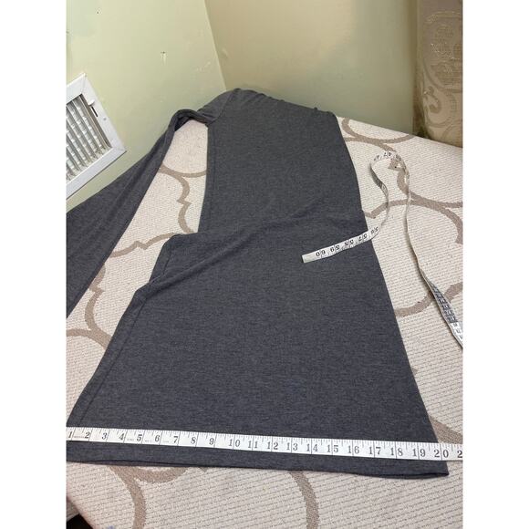 Zenana Premium Lux pull on extra wide leg pants, size large - Picture 9 of 11